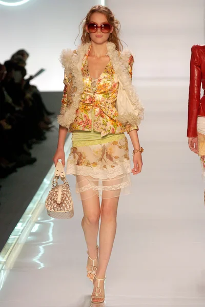 Look 20